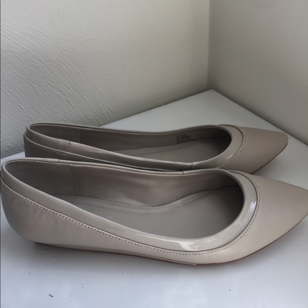 BCBGeneration Taupe Flats